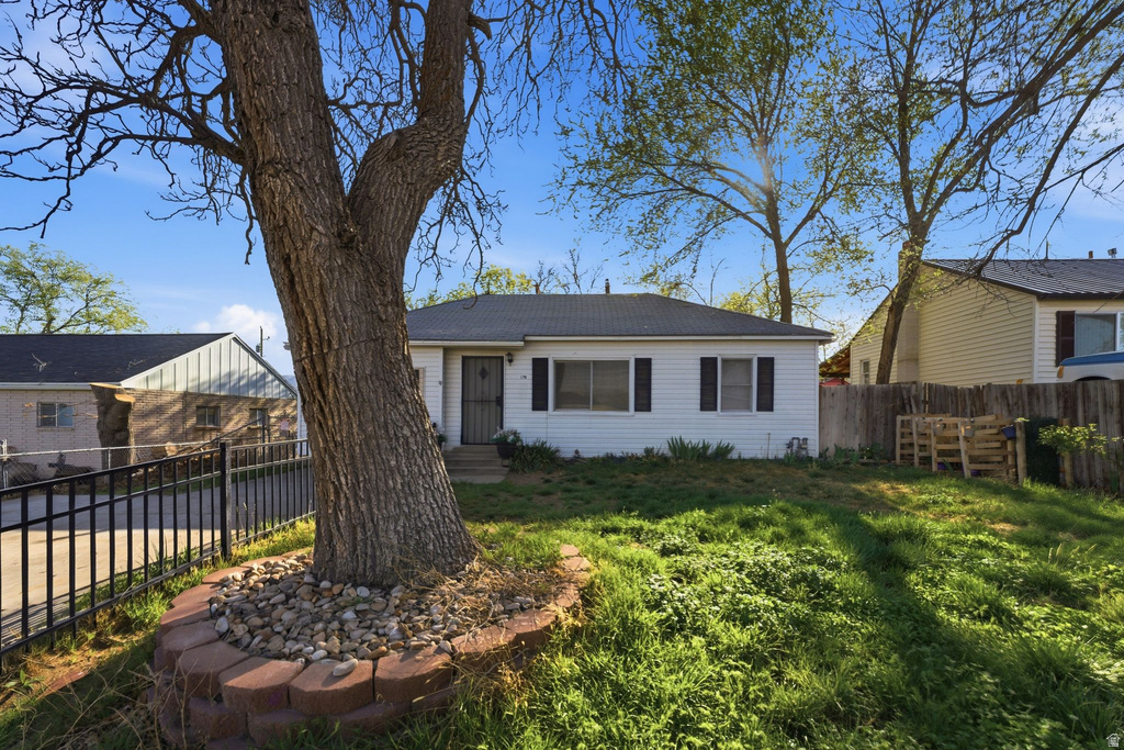 179 S 179 S 200 Tooele, UT 84074