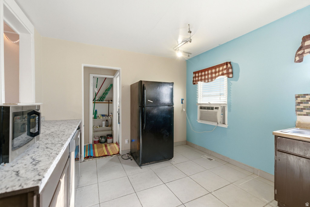 179 S 179 S 200 Tooele, UT 84074