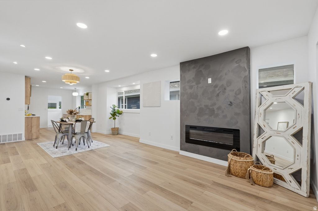 1625 S 300 E Salt Lake City, UT 84115