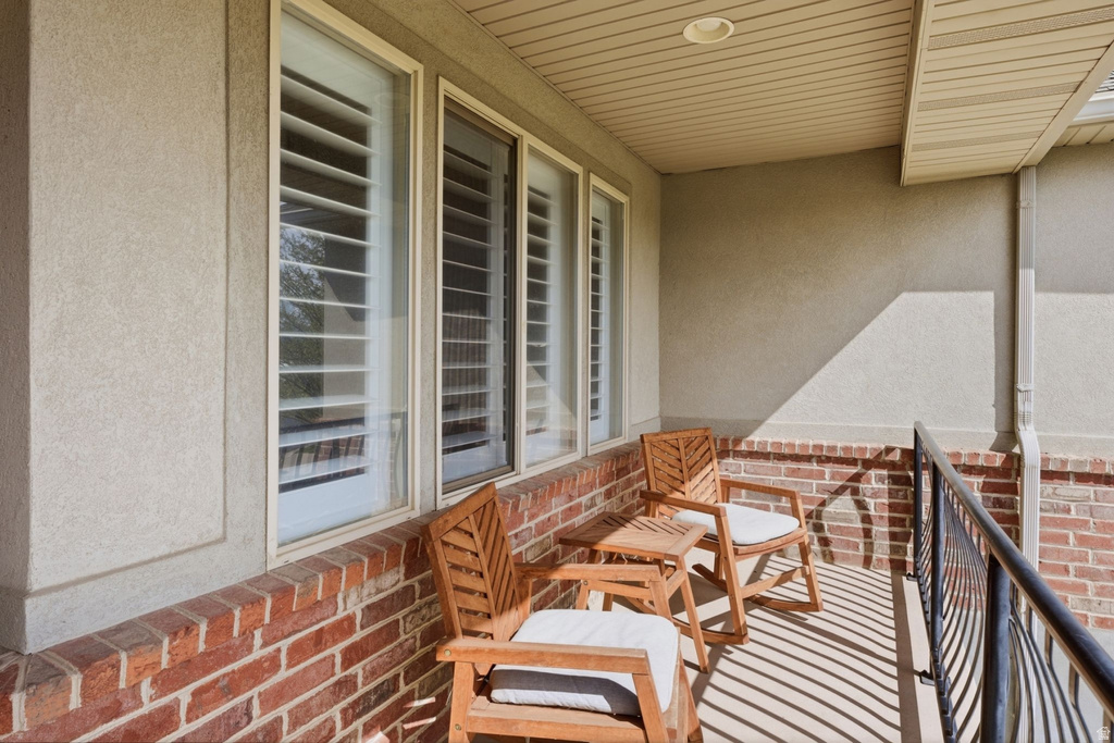 134 N WAGON WHEEL CIR Farmington, UT 84025