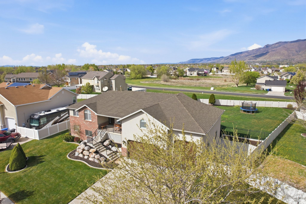 134 N WAGON WHEEL CIR Farmington, UT 84025