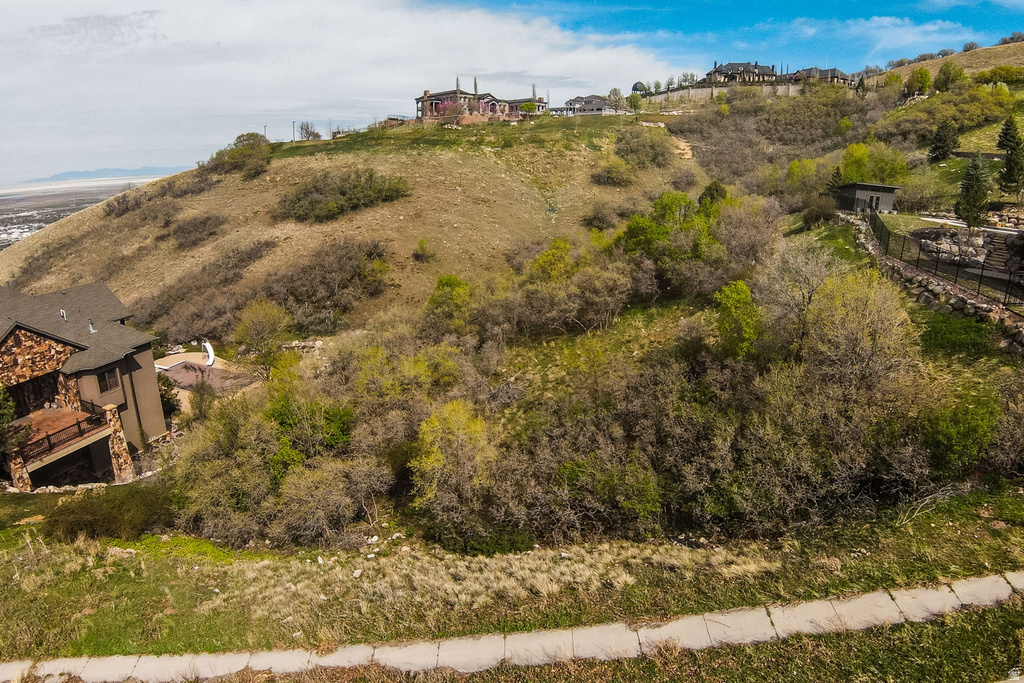 367 E HIDDEN LAKE DR Bountiful, UT 84010