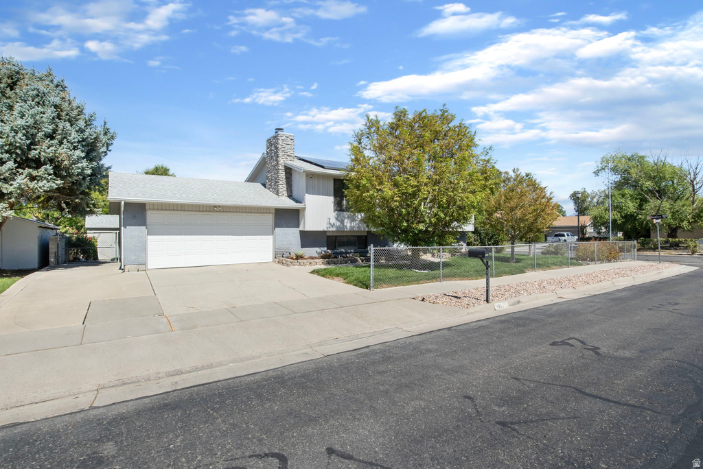 3832 W HUMMINGBIRD WAY West Valley City, UT 84120