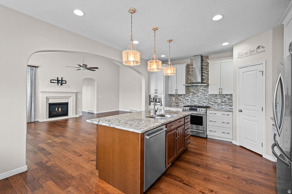 4956 W BLACK TWIG DR South Jordan, UT 84009