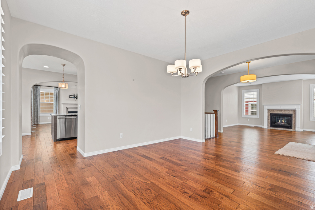 4956 W BLACK TWIG DR South Jordan, UT 84009