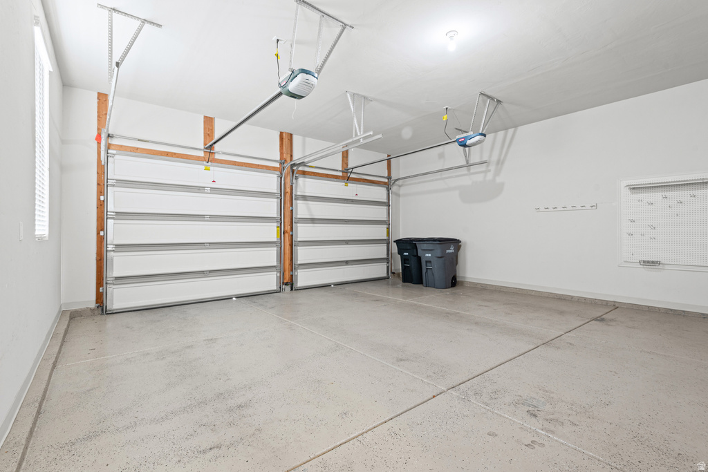 4956 W BLACK TWIG DR South Jordan, UT 84009