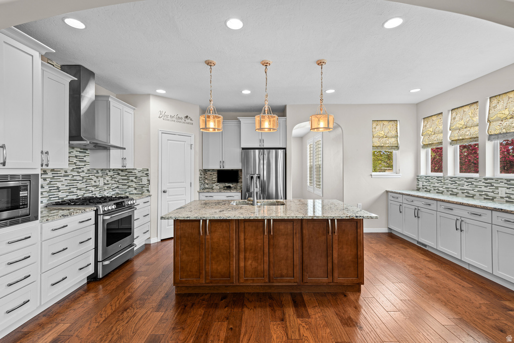 4956 W BLACK TWIG DR South Jordan, UT 84009