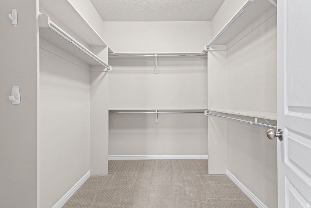 4956 W BLACK TWIG DR South Jordan, UT 84009