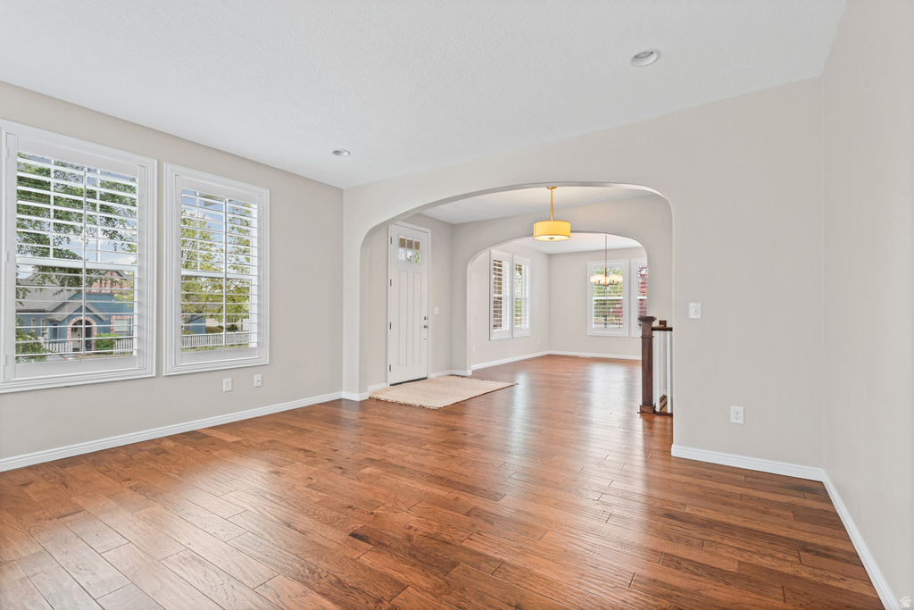 4956 W BLACK TWIG DR South Jordan, UT 84009