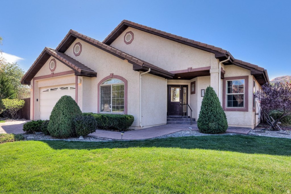 566 W WINESAP CIR Moab, UT 84532