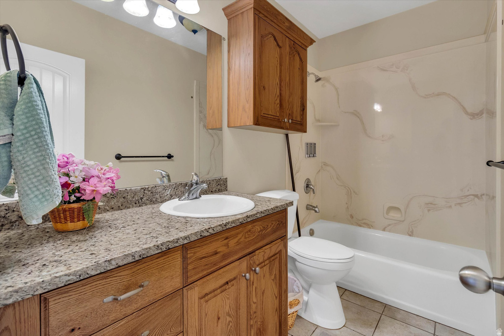 684 EAGLE PASS North Salt Lake, UT 84054