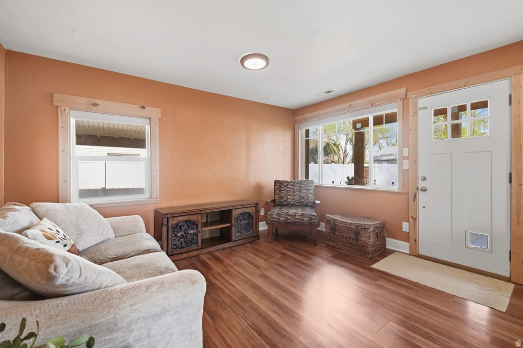 360 E SANDY PARK CIR Midvale, UT 84047