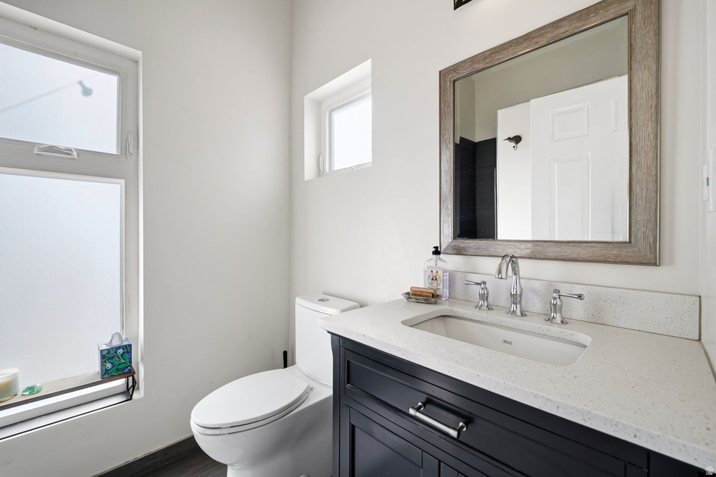 360 E SANDY PARK CIR Midvale, UT 84047