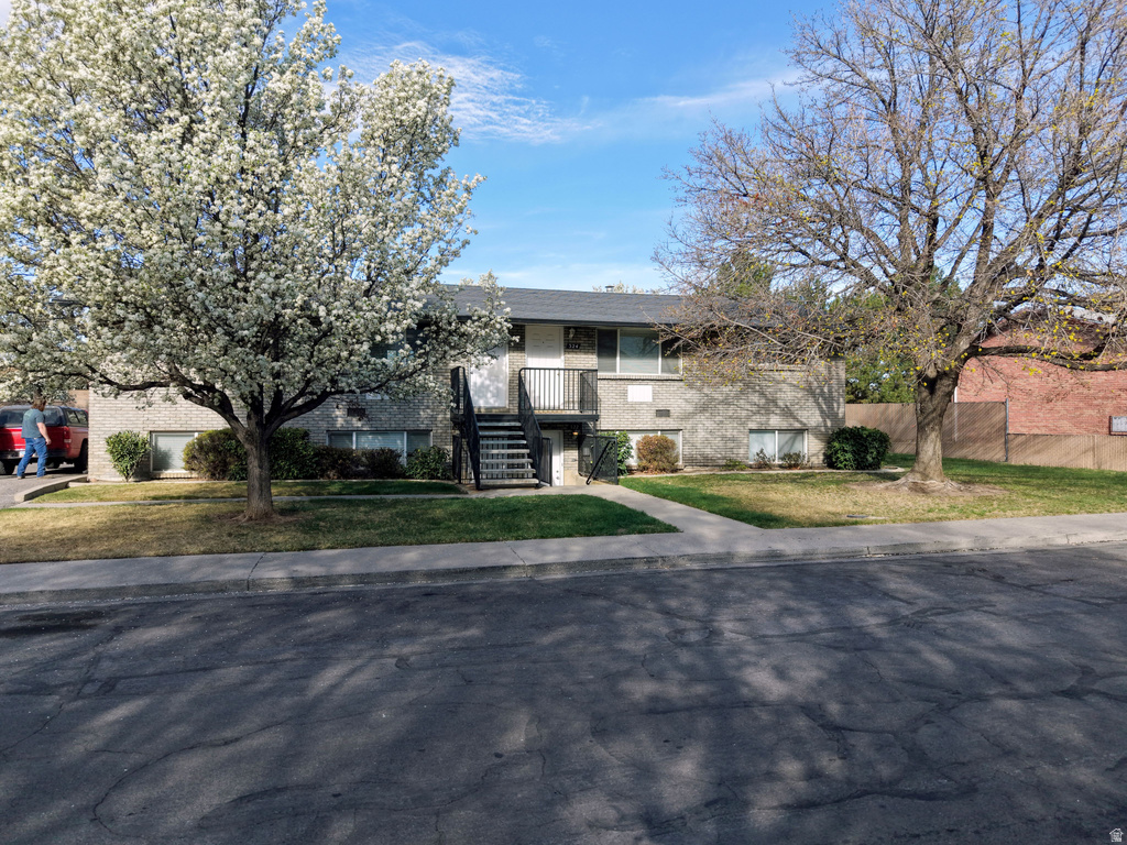 322 S 100 W Orem, UT 84058