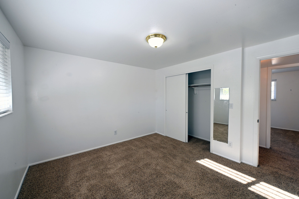 322 S 100 W Orem, UT 84058
