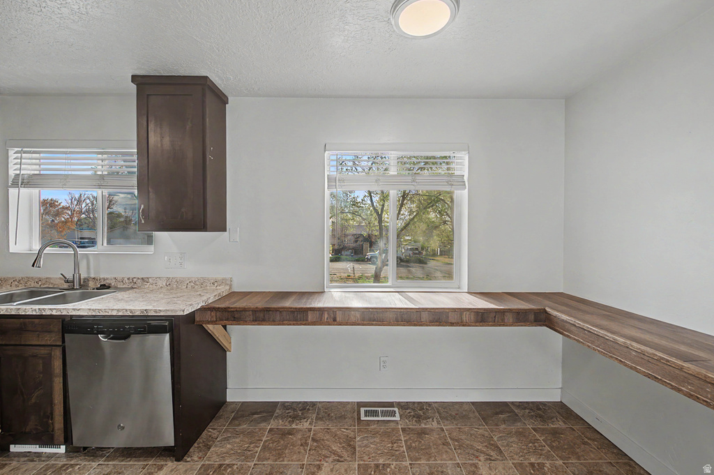 4766 N MULE TRAIN DR Enoch, UT 84721