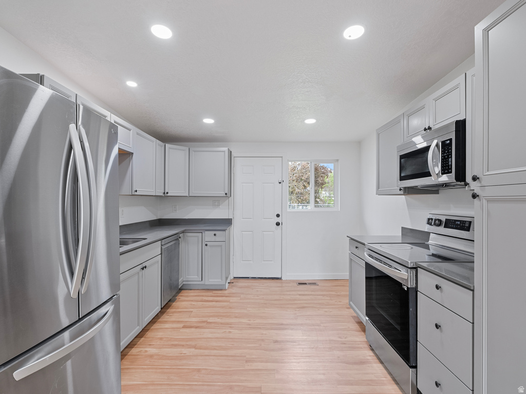 524 N 900 E Lehi, UT 84043