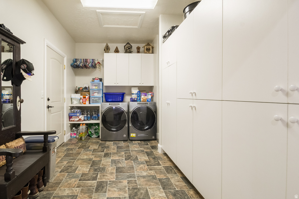 54 S IVIE MNR Roosevelt, UT 84066