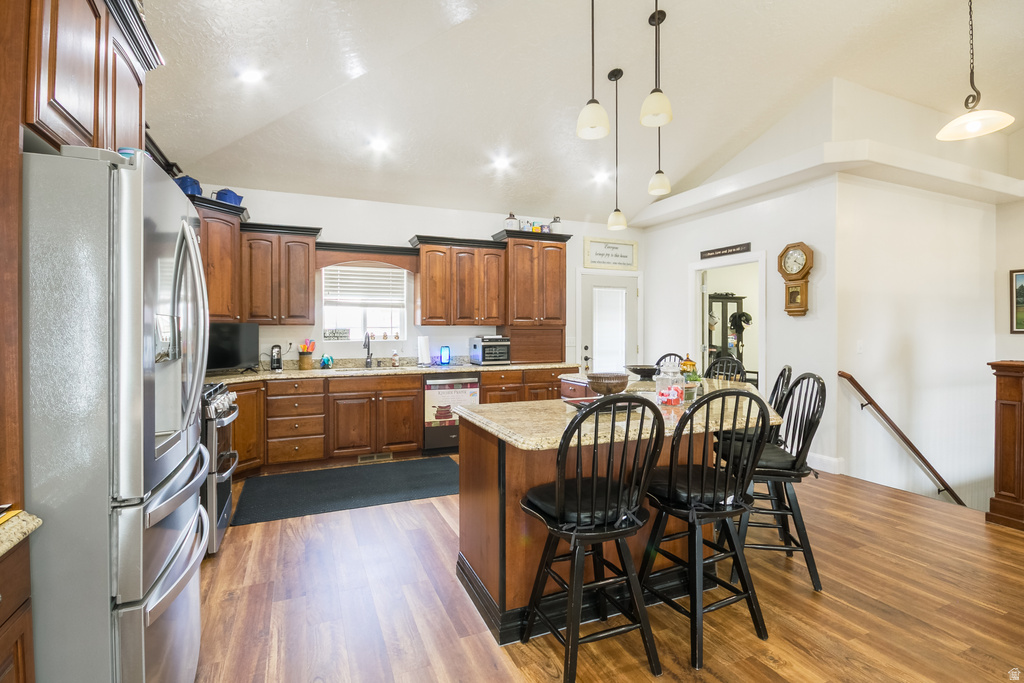 54 S IVIE MNR Roosevelt, UT 84066