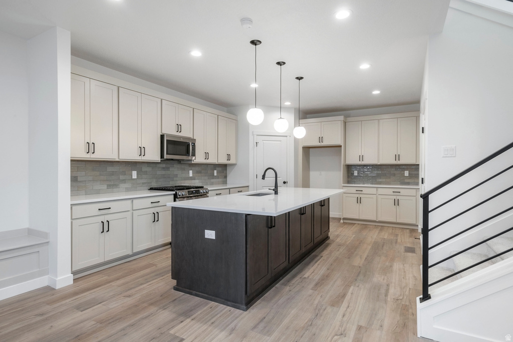 11436 S GLASS HILL DR South Jordan, UT 84009