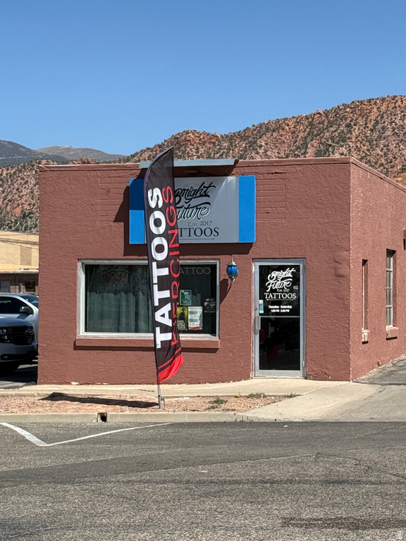 28 N 100 W, Cedar City, UT 84720