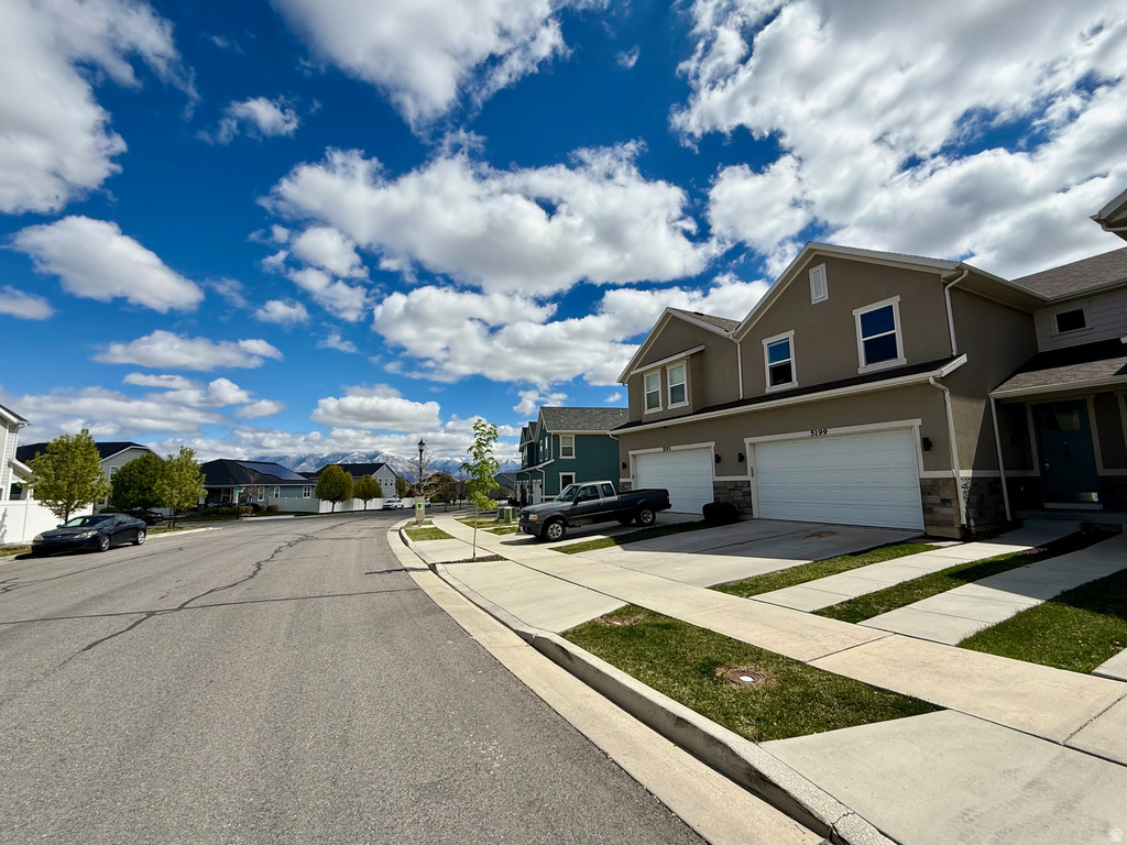 5199 W CRANFORD ST #14 Herriman, UT 84096