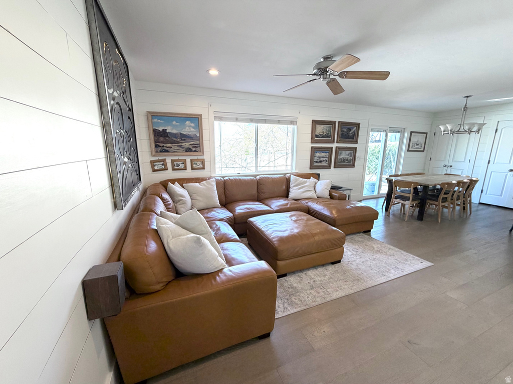 789 E 820 S Pleasant Grove, UT 84062