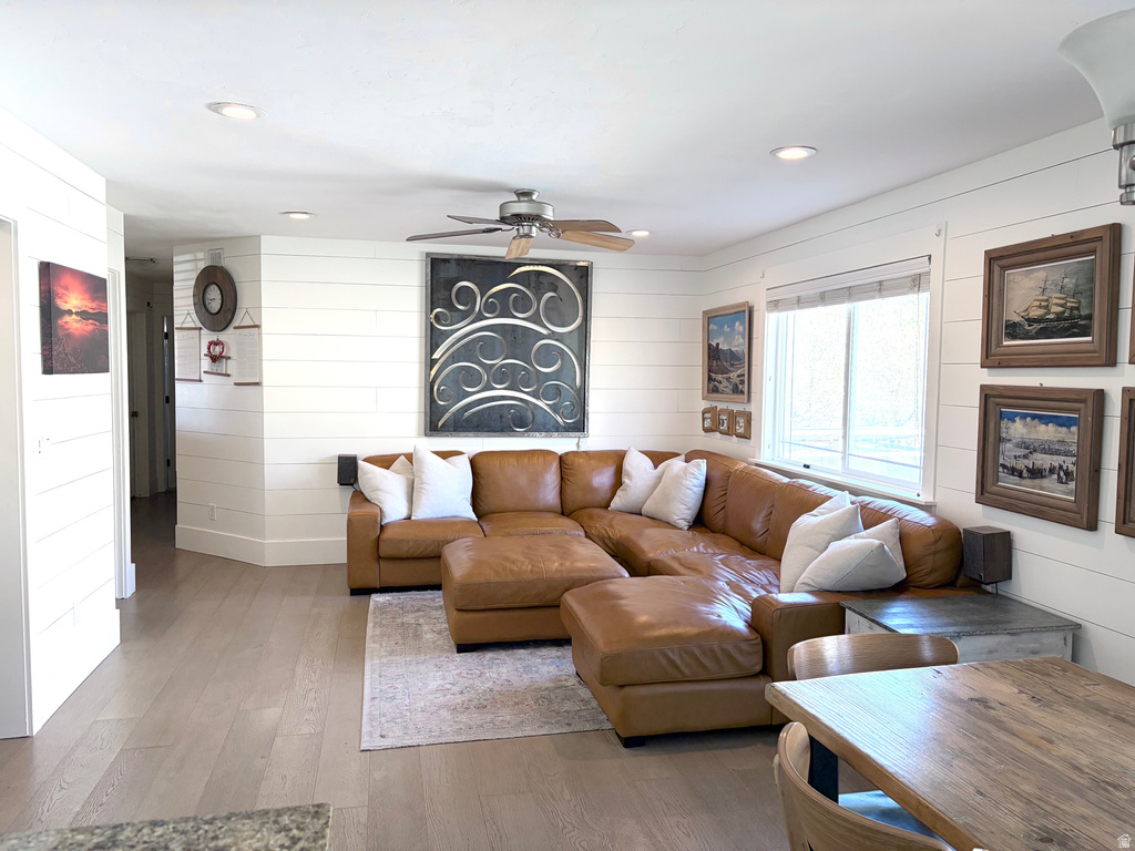 789 E 820 S Pleasant Grove, UT 84062