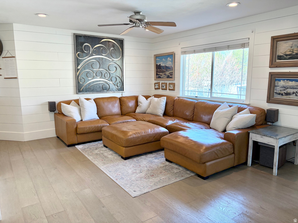 789 E 820 S Pleasant Grove, UT 84062