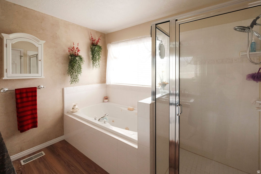 6402 S RAYMOND DR South Weber, UT 84405