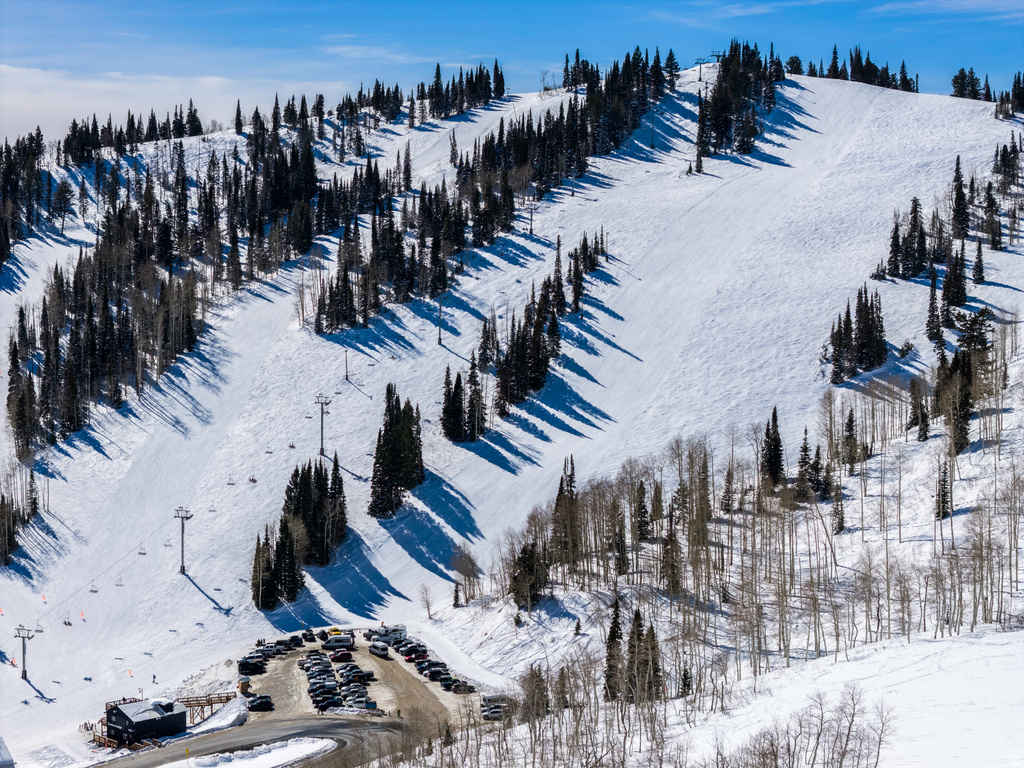 6746 E ASPEN DR Eden, UT 84310