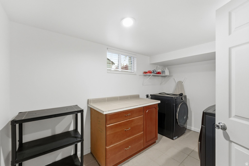 2418 E 2900 S Millcreek, UT 84109