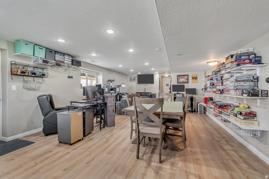 4928 W EAGLES LANDING ST West Point, UT 84015