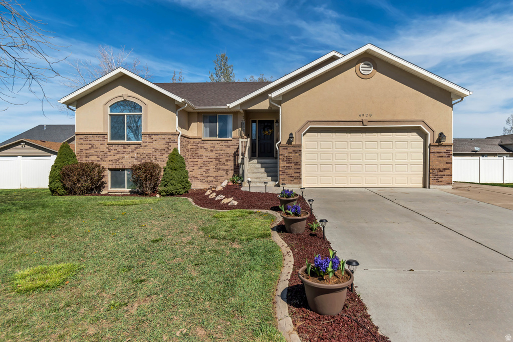 4928 W EAGLES LANDING ST West Point, UT 84015