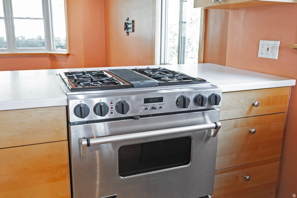 832 E 7TH AVE Salt Lake City, UT 84103