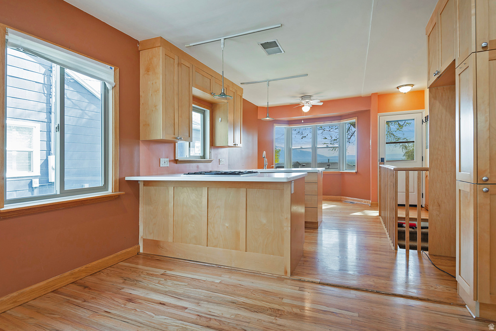 832 E 7TH AVE Salt Lake City, UT 84103