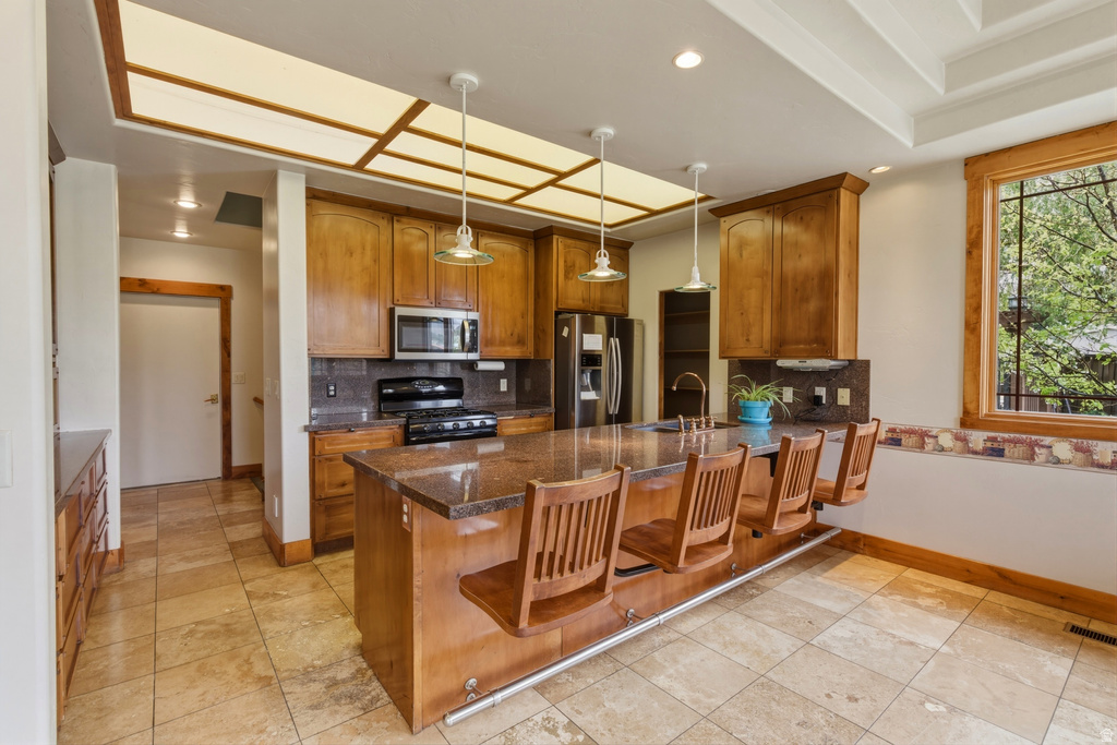 1991 S STATE ST Springville, UT 84663