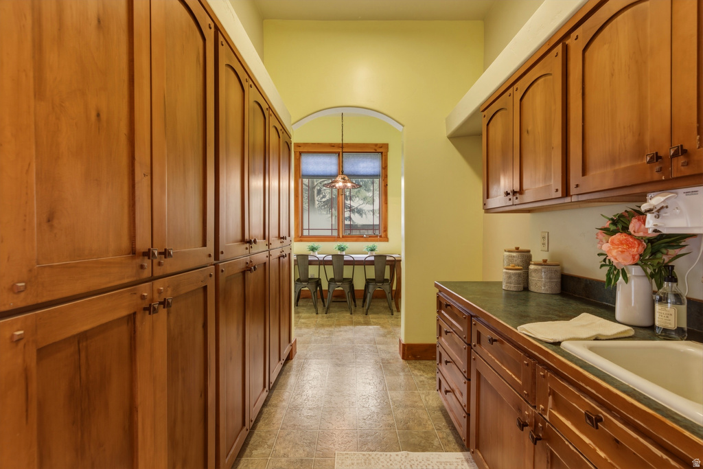 1991 S STATE ST Springville, UT 84663