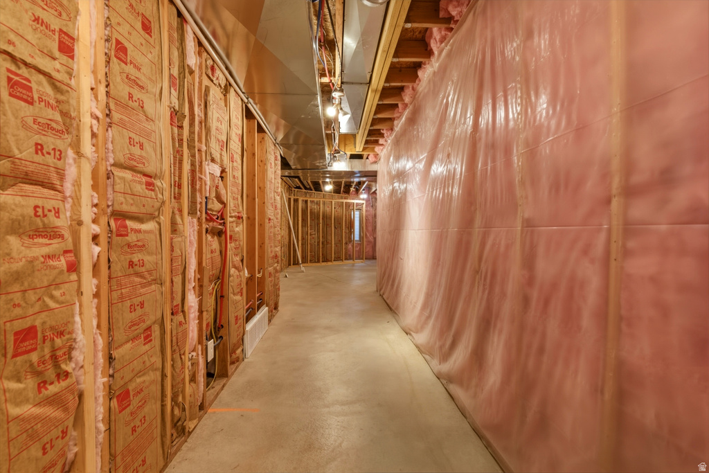 1991 S STATE ST Springville, UT 84663