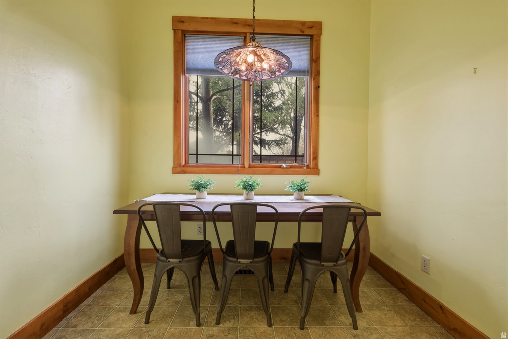 1991 S STATE ST Springville, UT 84663