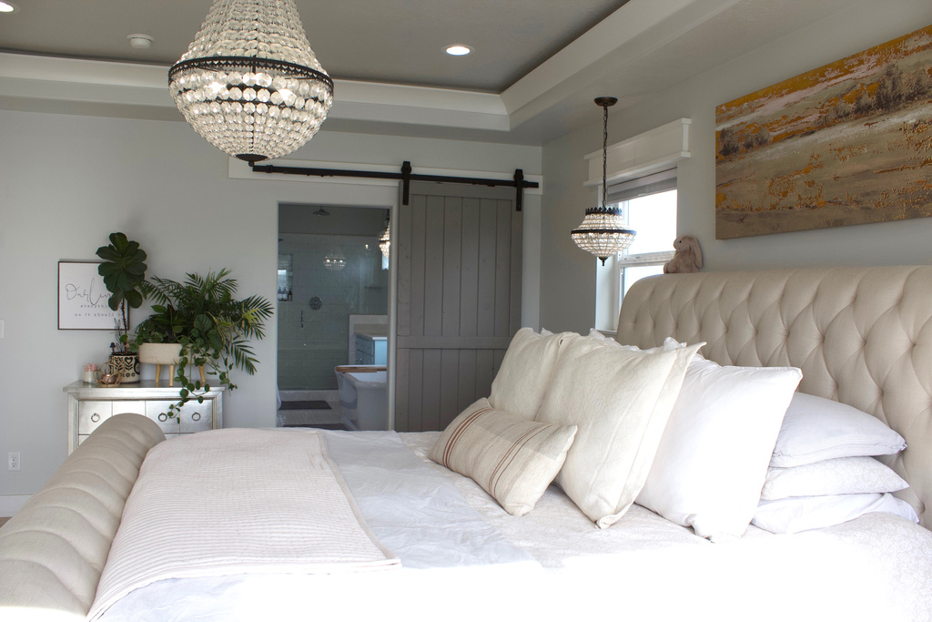 2091 N 3430 W Clinton, UT 84015