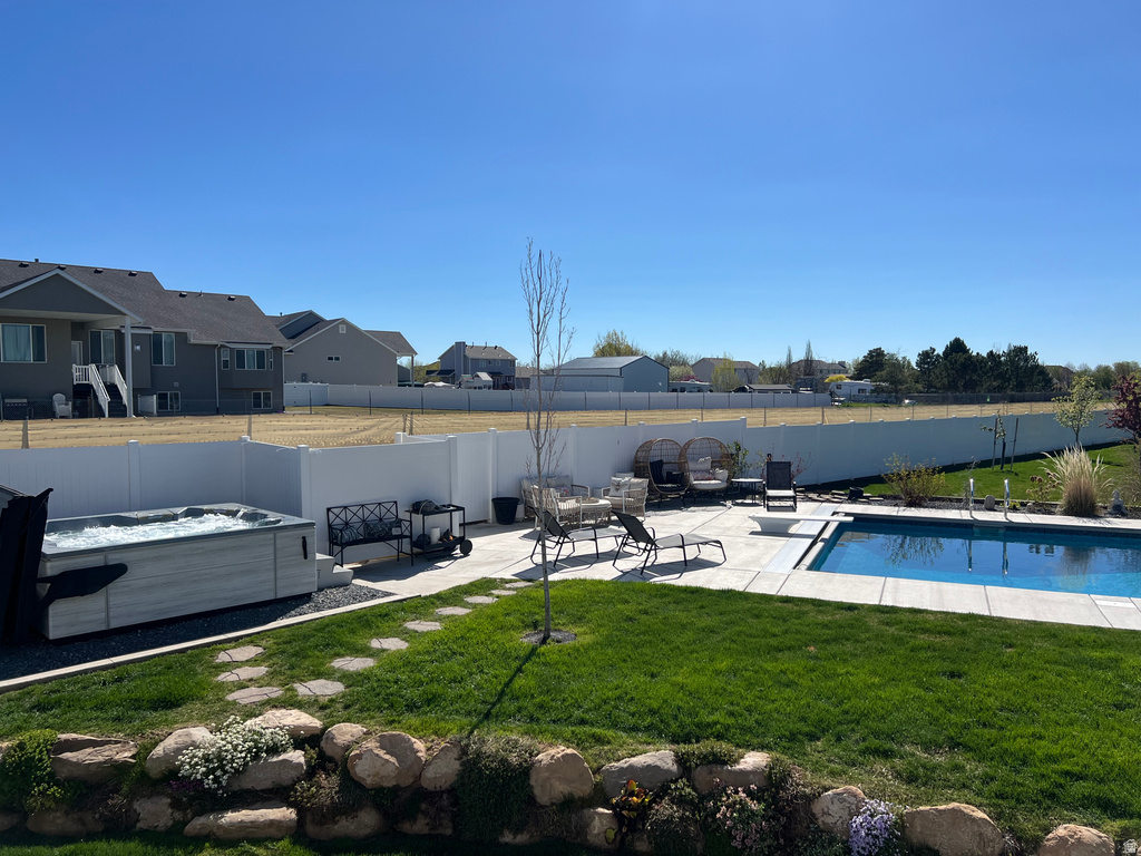 2091 N 3430 W Clinton, UT 84015