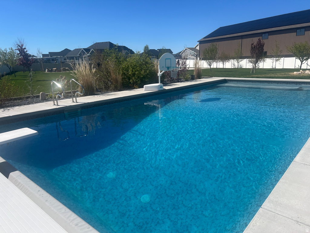 2091 N 3430 W Clinton, UT 84015