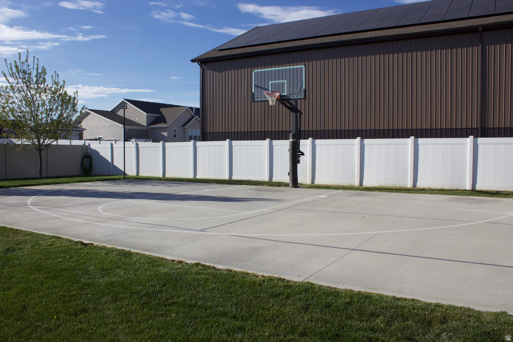 2091 N 3430 W Clinton, UT 84015