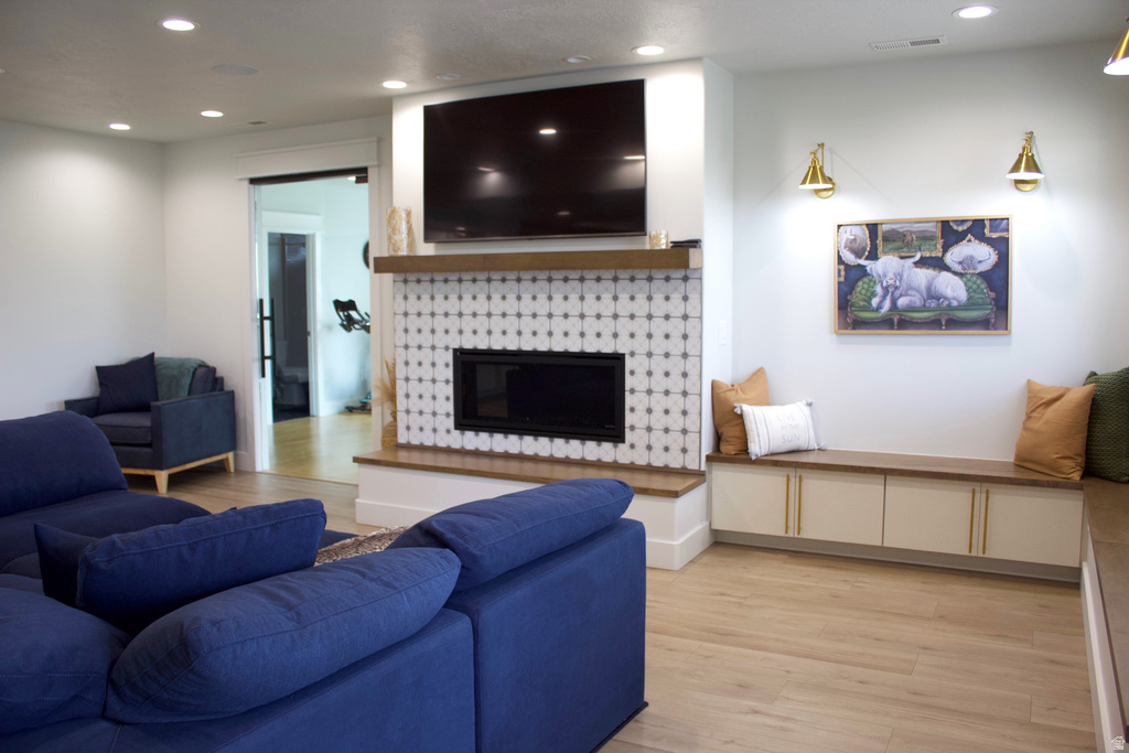 2091 N 3430 W Clinton, UT 84015