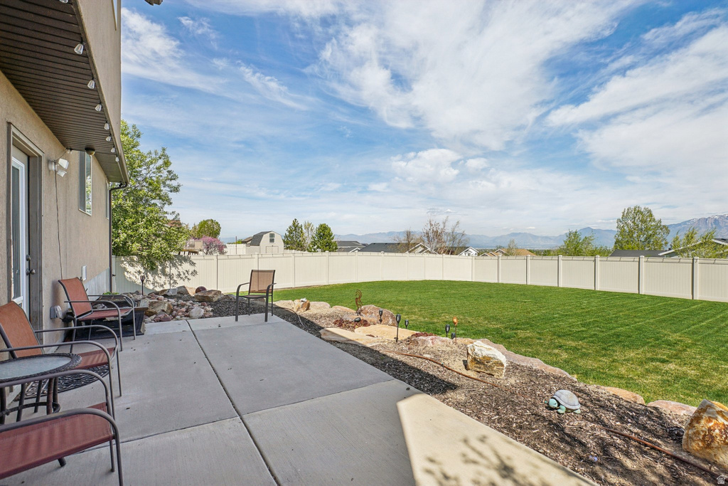 6949 S ADVENTURE WAY West Jordan, UT 84084