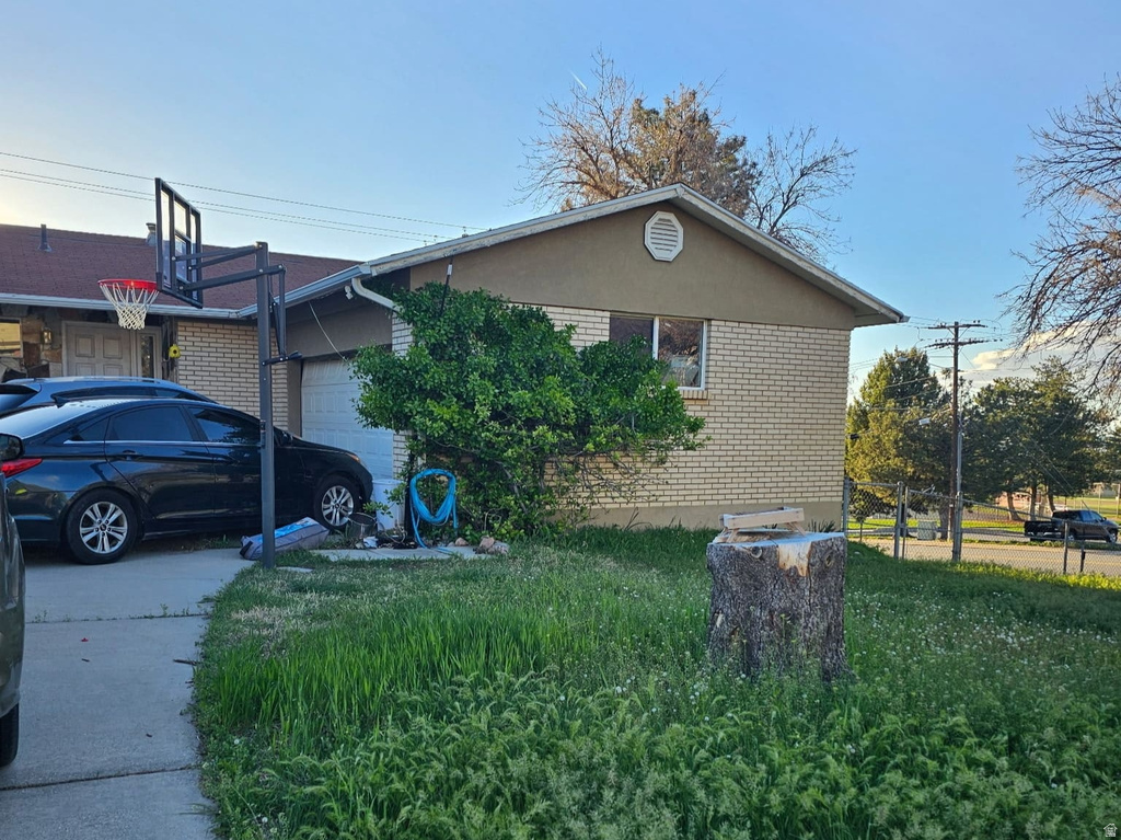 1812 S 900 E Bountiful, UT 84010