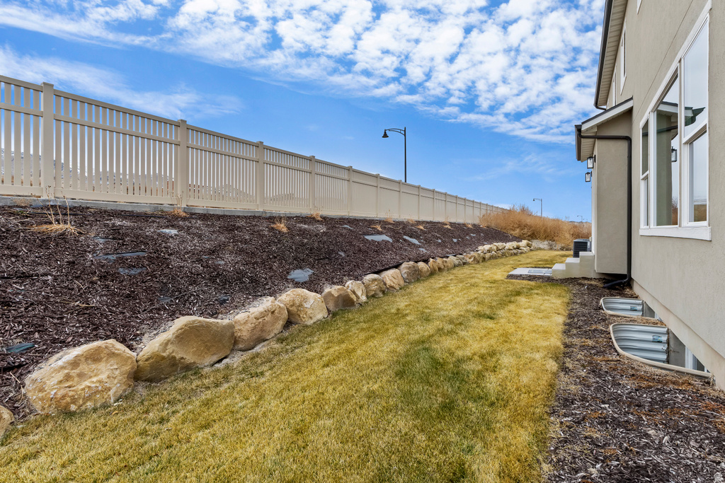 3559 S GARIBALDI WAY Saratoga Springs, UT 84045