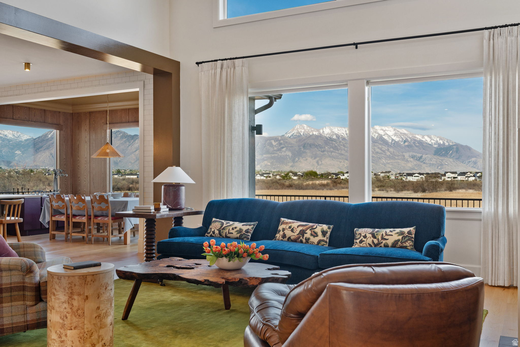 866 N PEARL DR Lehi, UT 84048