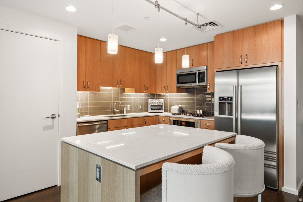 35 E 100 S #909 Salt Lake City, UT 84111